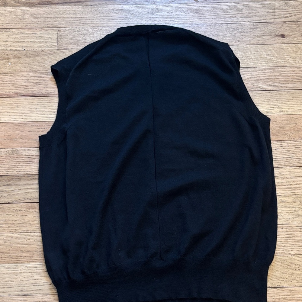 The Row Sleek Black Sleeveless Top - Picture 4 of 4